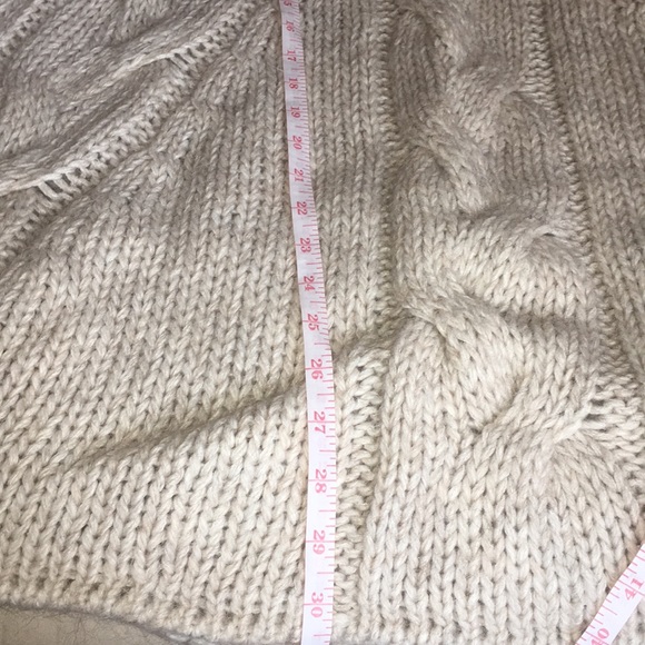 Zara cape sweater - Picture 5 of 5